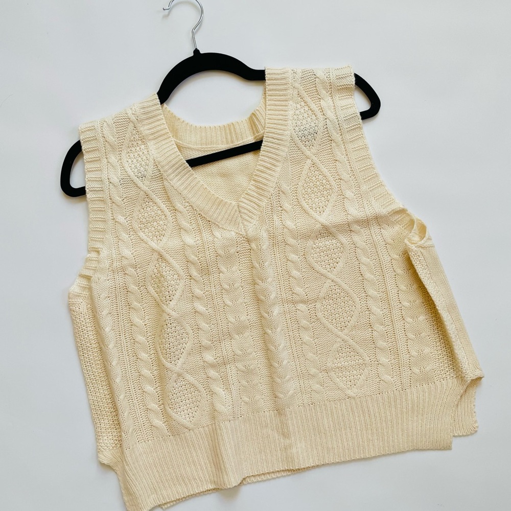 Sweater Vest